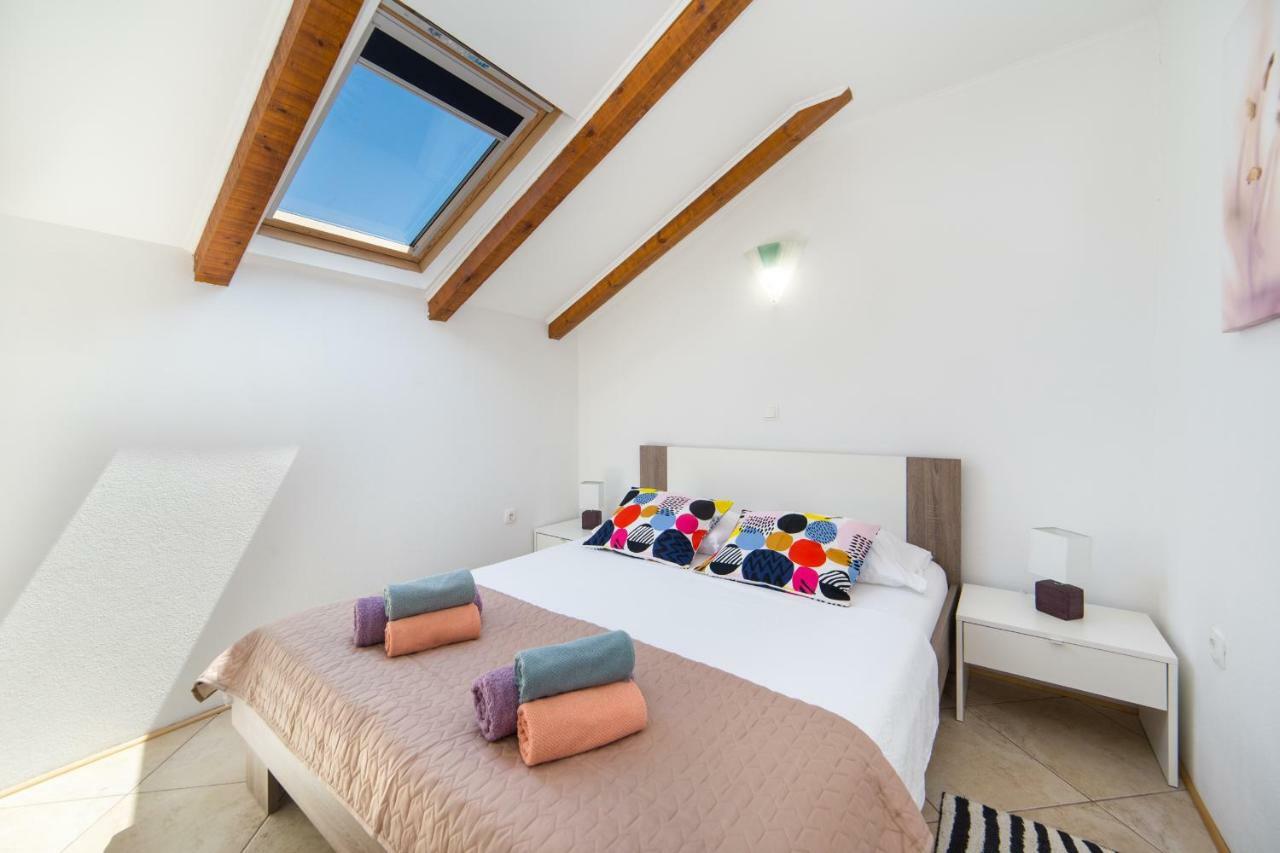 Ana Apartments Блаце Екстериор снимка