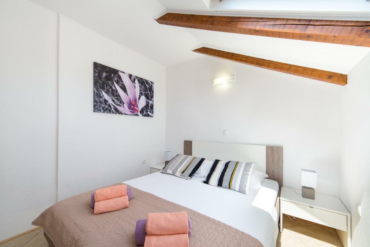 Ana Apartments Блаце Екстериор снимка